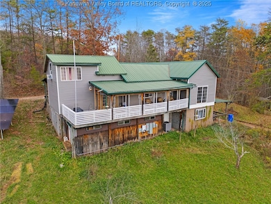 114 Longfork Camp Rd, Walton, WV 25286 - photo 2