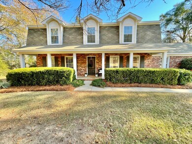 Welcome to 1118 Appian Way