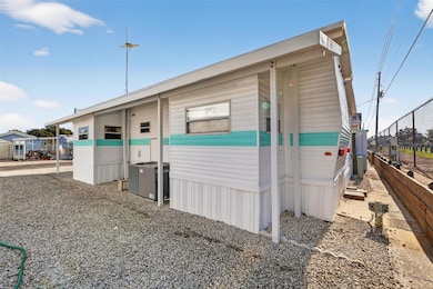 11324 Goldfinch Way, Leesburg, FL 34788 - photo 5