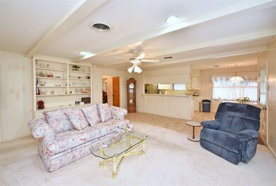 1142 Curtin St, Houston, TX 77018 - photo 4