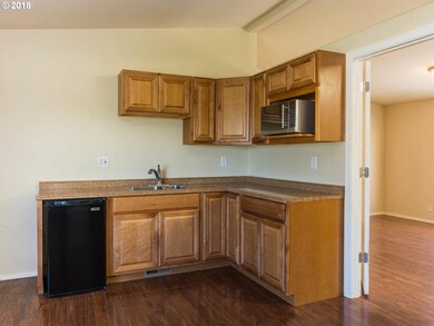 Wet Bar