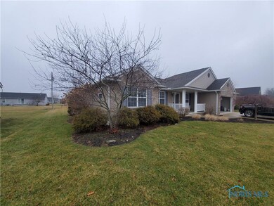 605 Polaris Dr, Upper Sandusky, OH 43351 - photo 2