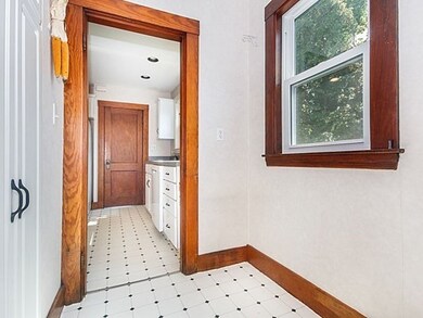 293 Concord Ave unit 1, Cambridge, MA 02138 - photo 5