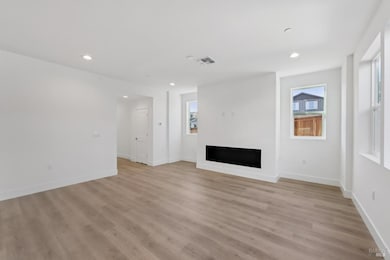 1560 Country Manor Dr, Santa Rosa, CA 95401 - photo 7