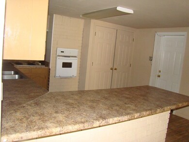 Kitchen 3
