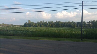 3306 E 16th St, Muncie, IN 47302 - photo 5