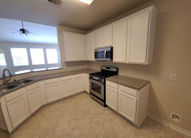 1179 Stallion Ridge, Alvin, TX 77511 - photo 4