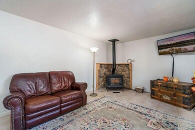 60940 Onyx St, Bend, OR 97702 - photo 5