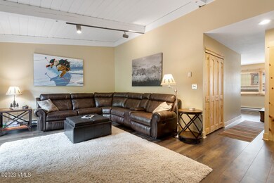 Meadow Creek Condos B5 MLS-17