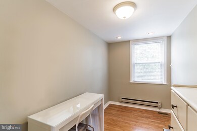 1162 Brookwood Ln, Glenolden, PA 19036 - photo 3