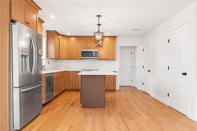 83 Pine Crest Dr, East Providence, RI 02915 - photo 5