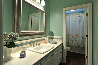 Guest bathroom.