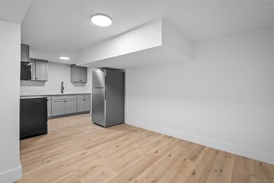 Kitchen/Breakfast area