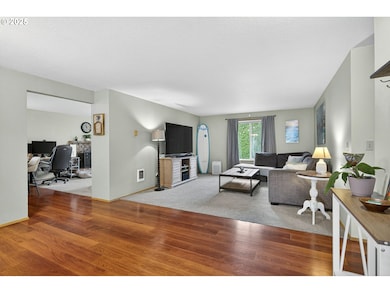 15807 NE 2nd St, Vancouver, WA 98684 - photo 5