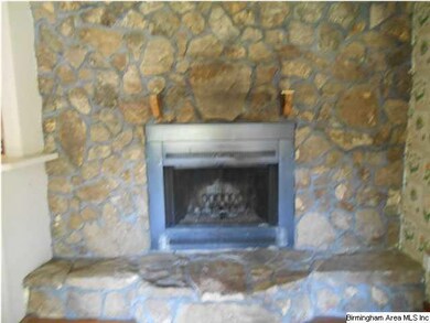 1736 2nd St NE, Center Point, AL 35215 - photo 2