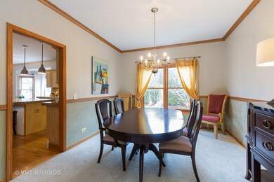 2120 Carlisle St, Algonquin, IL 60102 - photo 2