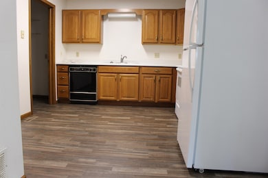 506 Sunset St unit 7, Ida Grove, IA 51445 - photo 5