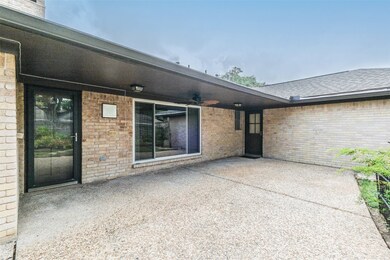 2012 Meadow Ln, Richmond, TX 77469 - photo 7