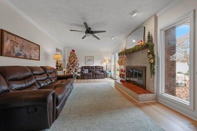 2412 Grider Pond Rd, Bowling Green, KY 42104 - photo 4