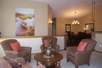 5240 Sassafras Dr, Fitchburg, WI 53711 - photo 3