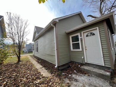 1124 W 3rd St, Anderson, IN 46016 - photo 7