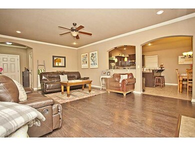 2901 W Miramar Dr, Fayetteville, AR 72704 - photo 3