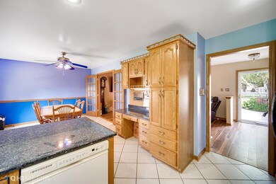 1532 W Pine St, Griffith, IN 46319 - photo 7