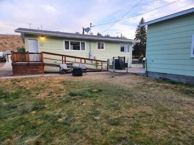 834 6th St N, Glasgow, MT 59230 - photo 7