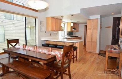 17710 Fairway Village, Sunriver, OR 97707 - photo 4