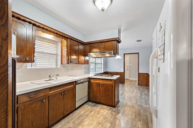 1038 Creekmont Dr, Houston, TX 77091 - photo 5