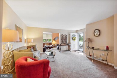 521 Magnolia Dr, Blue Bell, PA 19422 - photo 3