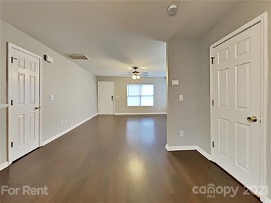 1547 Brookgreen Ave, Statesville, NC 28677 - photo 3