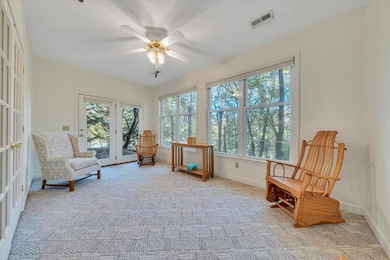 3050 McVitty Forest Dr unit 106, Roanoke, VA 24018 - photo 5