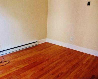 275 Hudson Ave, Albany, NY 12210 - photo 7