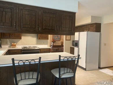 2831 Chapel Hill Dr, Lima, OH 45805 - photo 6