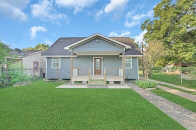 8222 Easton St, Houston, TX 77017 - photo 3