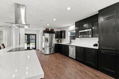 2617 N Woodloch St, Conroe, TX 77385 - photo 7