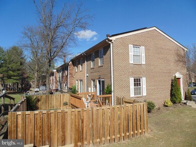 9097 Lambskin Ln, Columbia, MD 21045 - photo 2