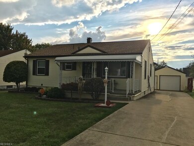 Current owner lived here the past 40 years! Quiet 