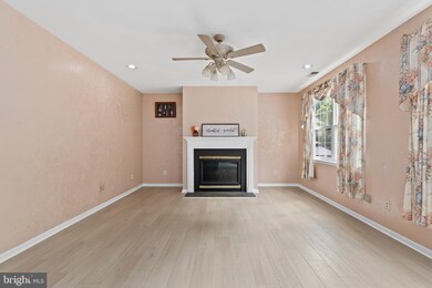 107 Frenchman Dr, Woodbury, NJ 08096 - photo 7