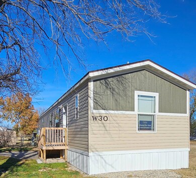 2320 E Macarthur Rd unit W-30, Wichita, KS 67216 - photo 2