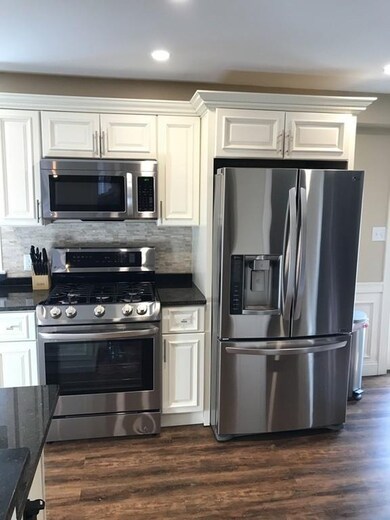 99 Center St, Fairhaven, MA 02719 - photo 5