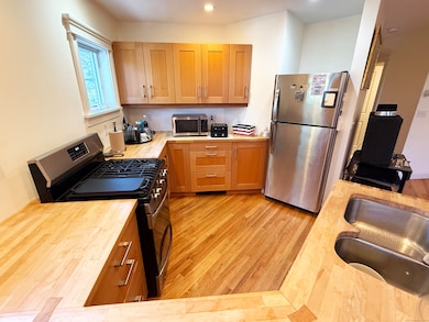 75 Maple St, Torrington, CT 06790 - photo 6