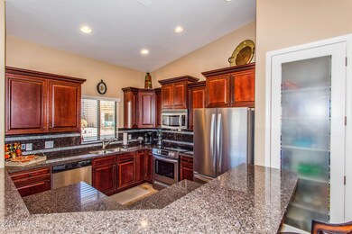 03 Kitchen