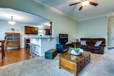 11715 Taylor Rae Dr, Louisville, KY 40229 - photo 7