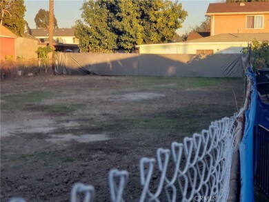 11716 Compton Ave, Los Angeles, CA 90059 - photo 3