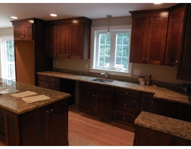 423 Quaker St, Northbridge, MA 01534 - photo 5