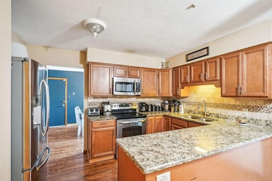 6231 Peach Tree Rd, Columbus, OH 43213 - photo 7