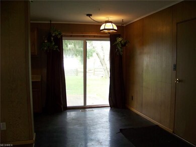 22420 Libby Rd, Bedford, OH 44146 - photo 4