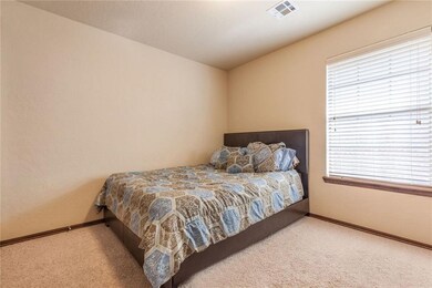 625 Allison Ln, Moore, OK 73160 - photo 5